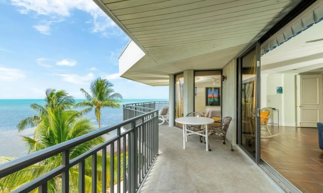 Tom'S Oceanfront Penthouse Villa Key West